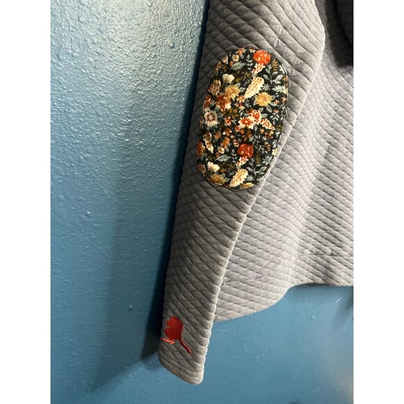 Tasseled Rags Quilted Gray Hoodie Sweatshirt - Picture 8 of 9